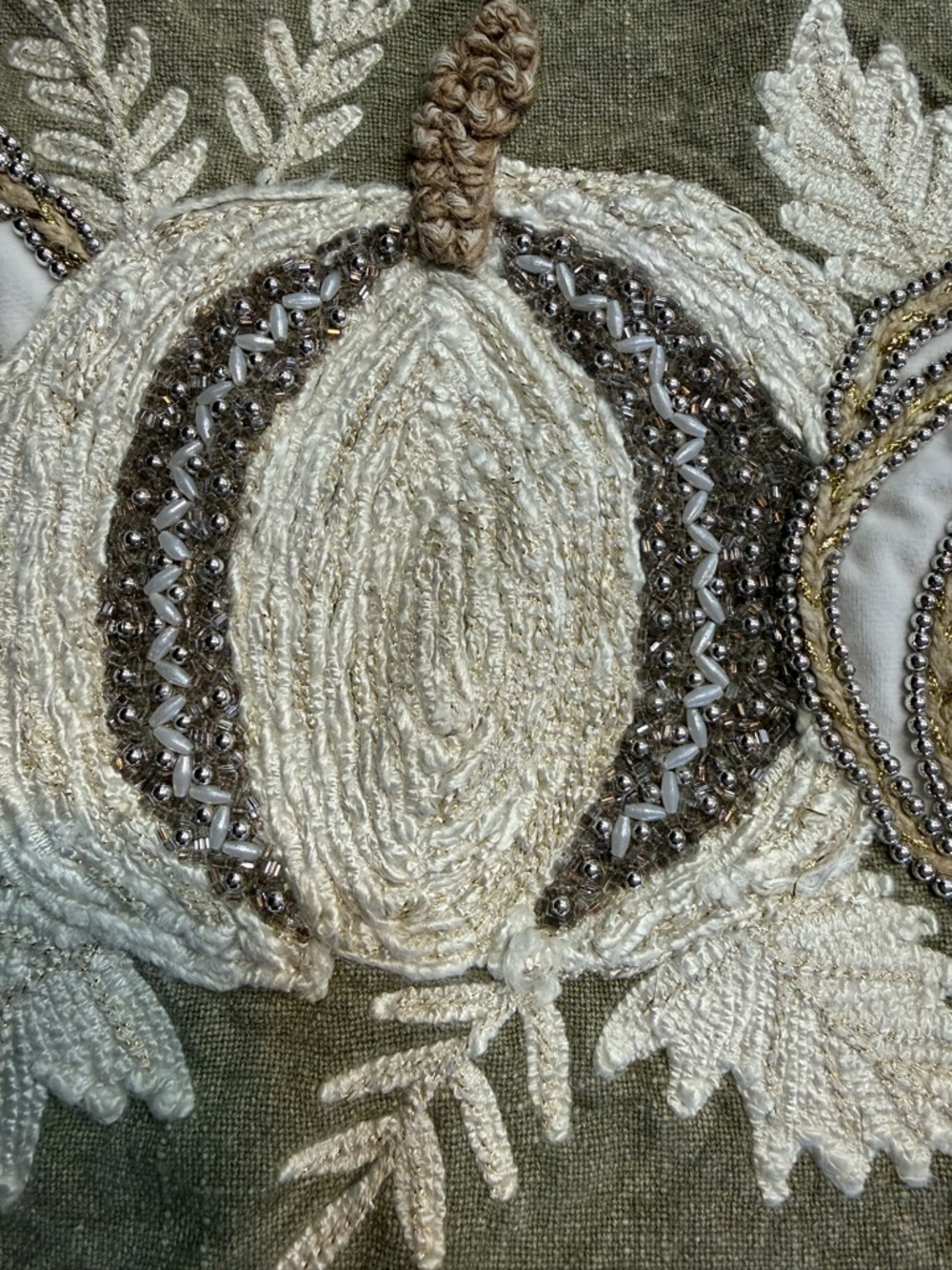 Pumpkin Table Runner - Picture 5 of 6